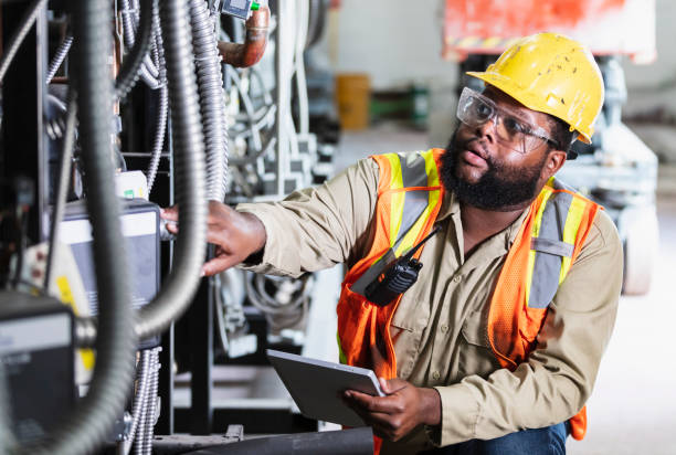 Best Circuit Breaker Repair  in Adelino, NM